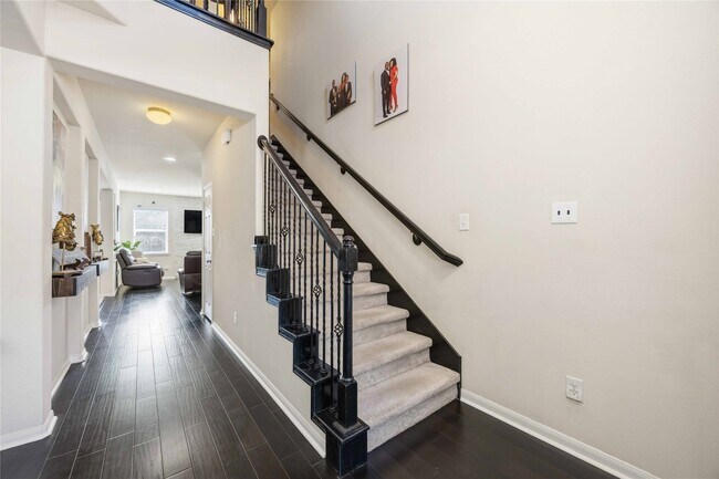 Photo - 26943 Churchill Gate Ln