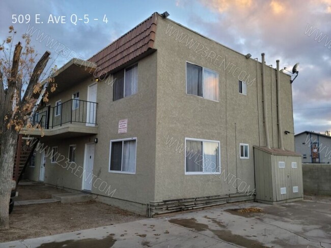 Building Photo - 509 E Ave Q-5 Unit 4 Rental