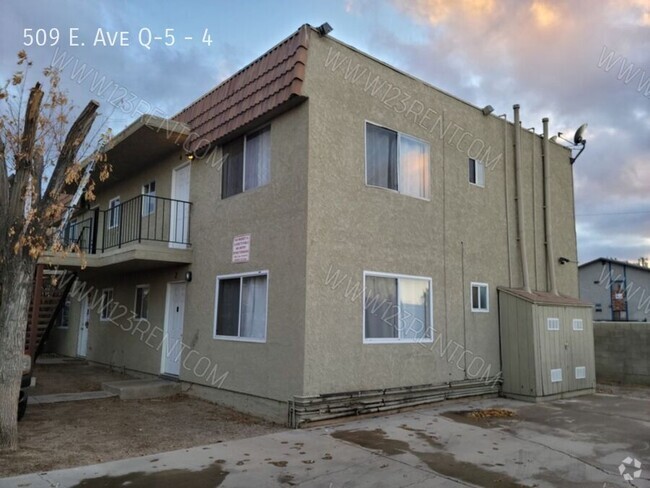 Building Photo - 509 E Ave Q-5 Unit 4 Rental