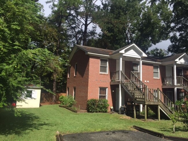 Building Photo - 928 Bonham Ave Unit 201