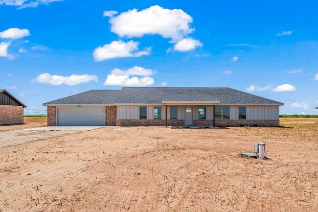 New Construction Home In Idalou ISD! - New Construction Home In Idalou ISD!