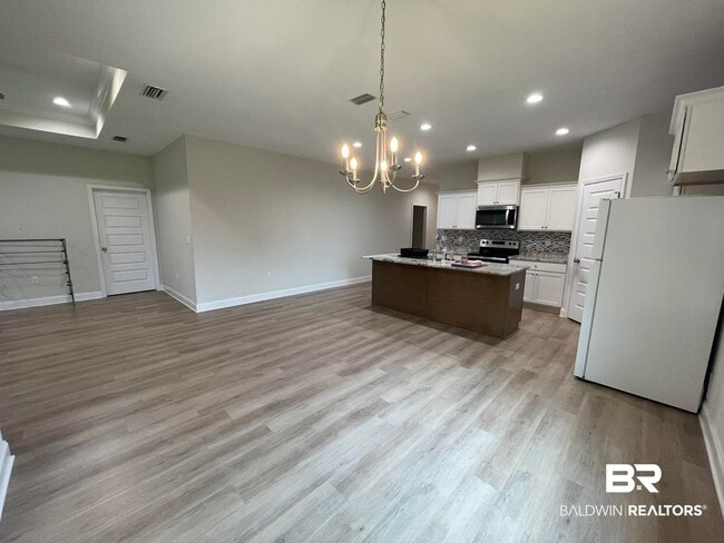Photo - 15822 Vintage St