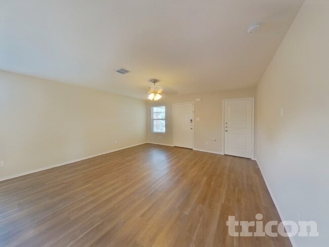 Photo - 6028 Parkview Hills Ln