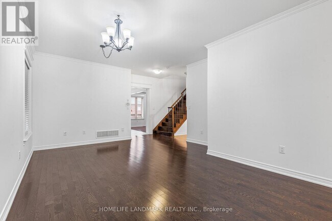 Photo - 7 Plantain Ln