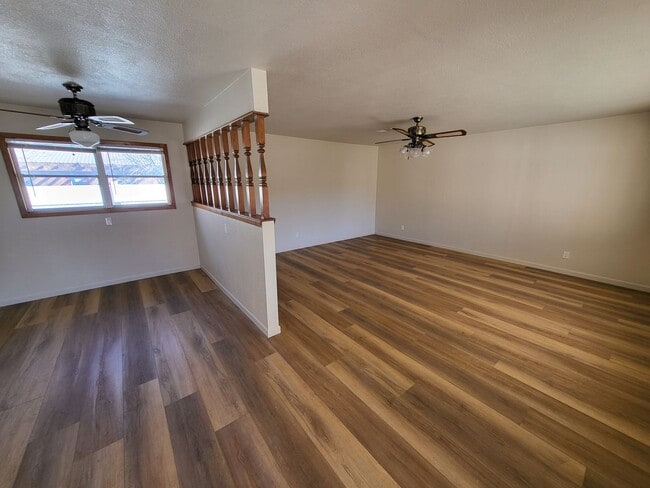 409 W 16th St Unidad B