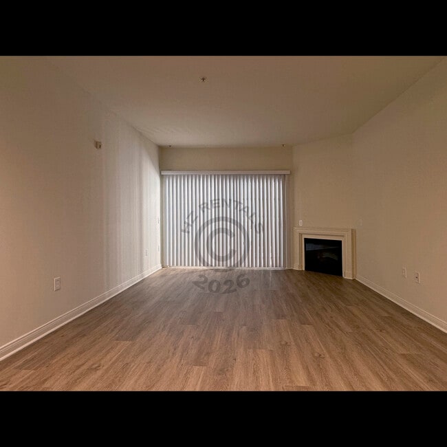 Photo - 12140 Moorpark St