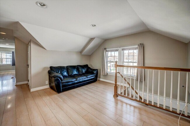 Photo - Monroe Duplex Unit 2