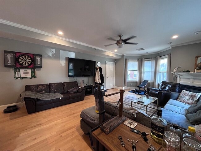 Photo - 19 Bellflower St Unit 4