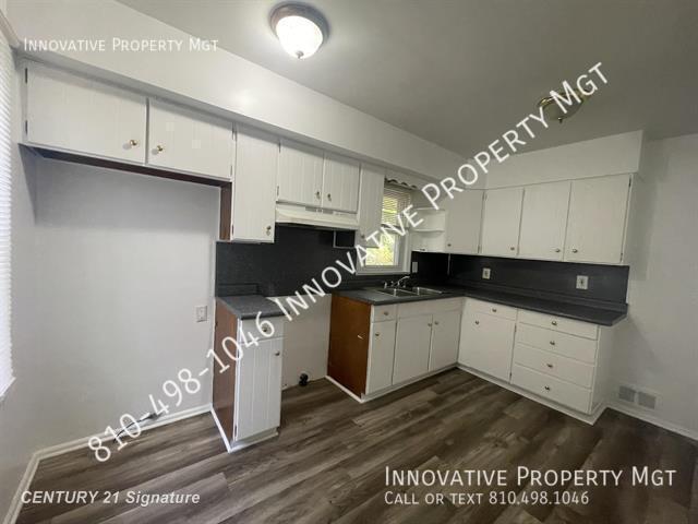 Photo - 1418 Blueberry Ln