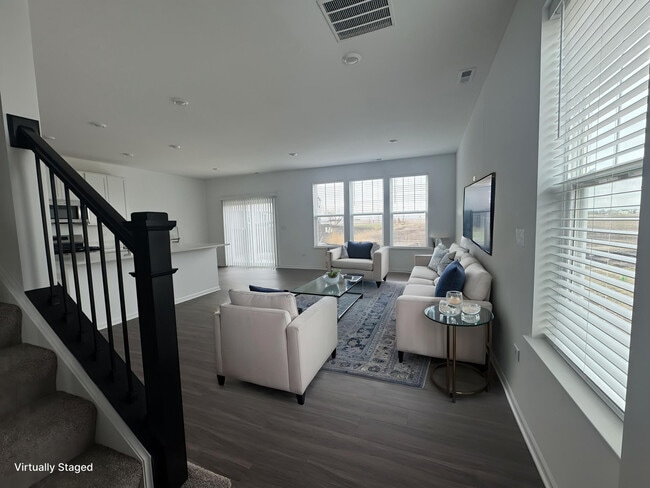 Photo - 25732 W Wakefield Dr