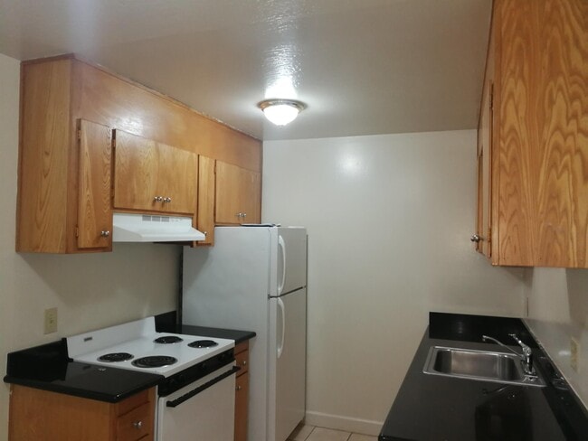 Photo - 2535 College Ave Unidad 303