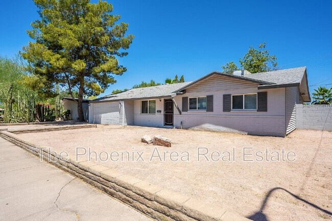 Photo - 522 E Balboa Dr