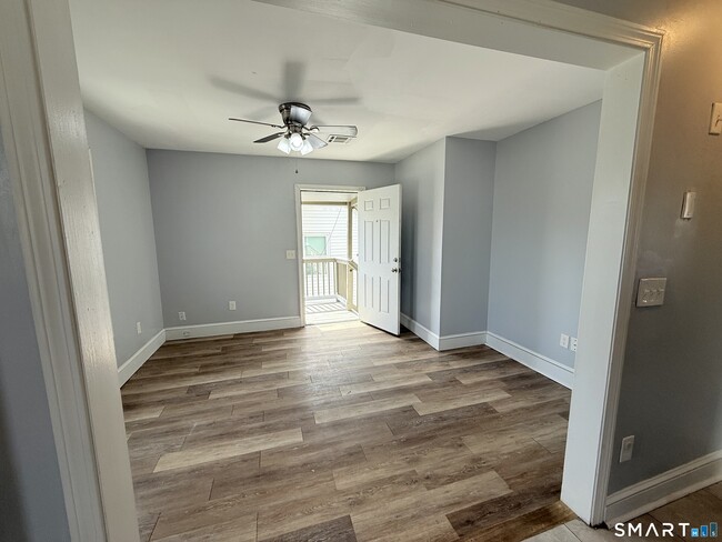 Photo - 31 Beecher Ave Unidad 2