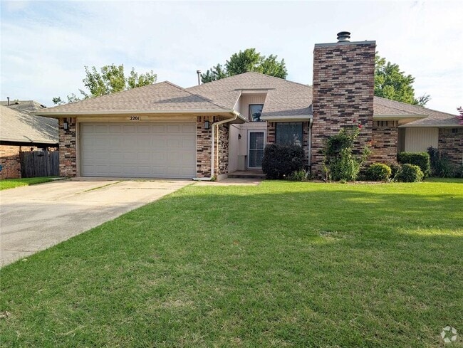 Building Photo - 2201 W Rockypoint Dr Rental