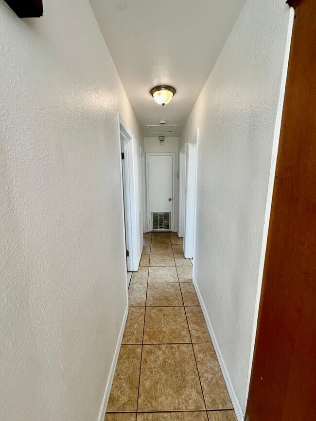 Photo - Spacious 3-Bedroom Single-Family Home Near Orlando Attractions!