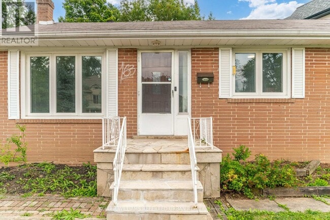 Photo - 163 Newton Dr