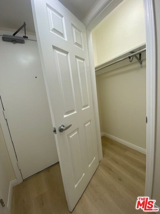 Photo - 7045 Hawthorn Ave Unit 207
