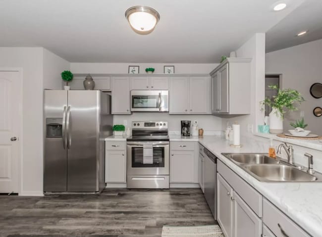 Photo - 5089 Woodstream Dr