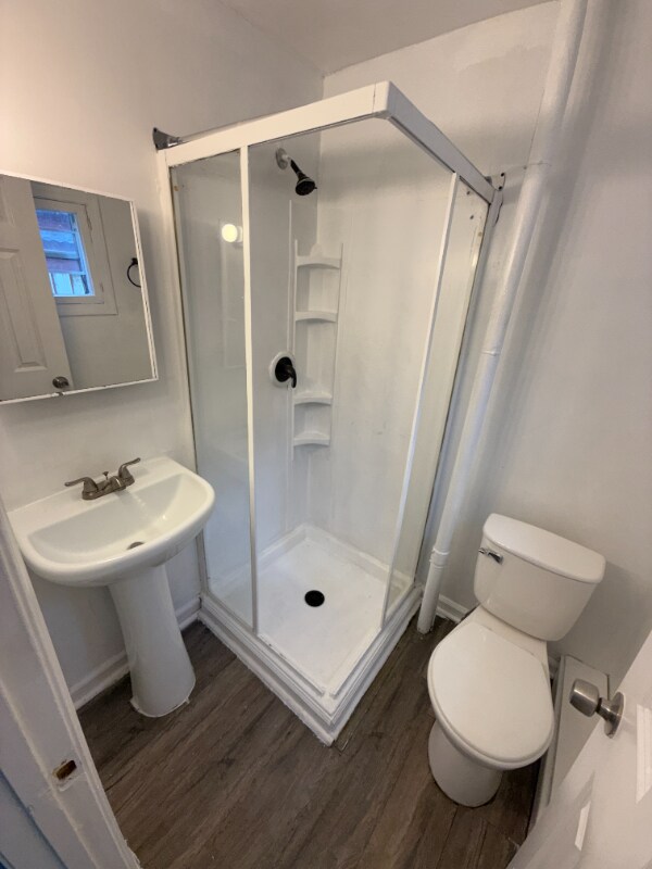 Building Photo - 597 Thomas Ave W Rental