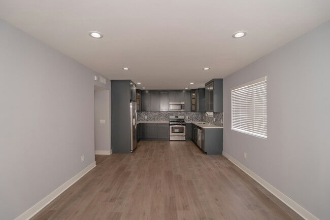 Photo - 7199 S La Cienega Blvd Unit 7201