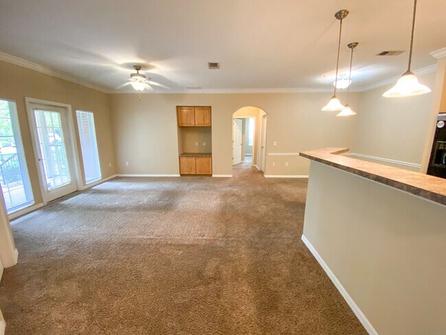 Photo - Campus View 1245 #102 Unidad 102