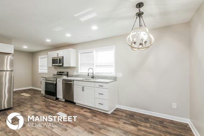 Photo - 107 Alexander St