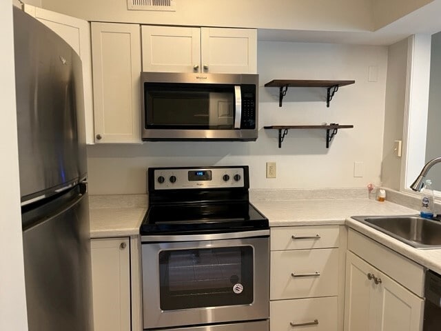 Building Photo - 6672 Pondside Cir Unit 1 Rental