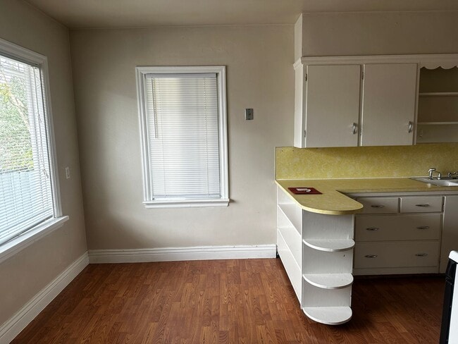 Photo - 712 17th St Unidad 1