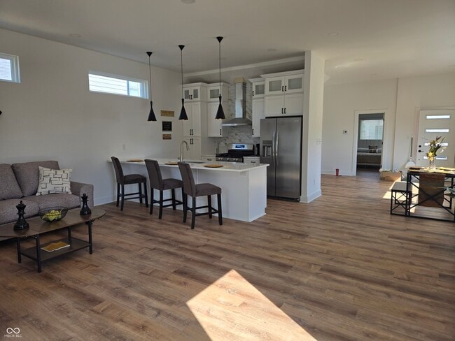 Photo - 1026 St Peter St