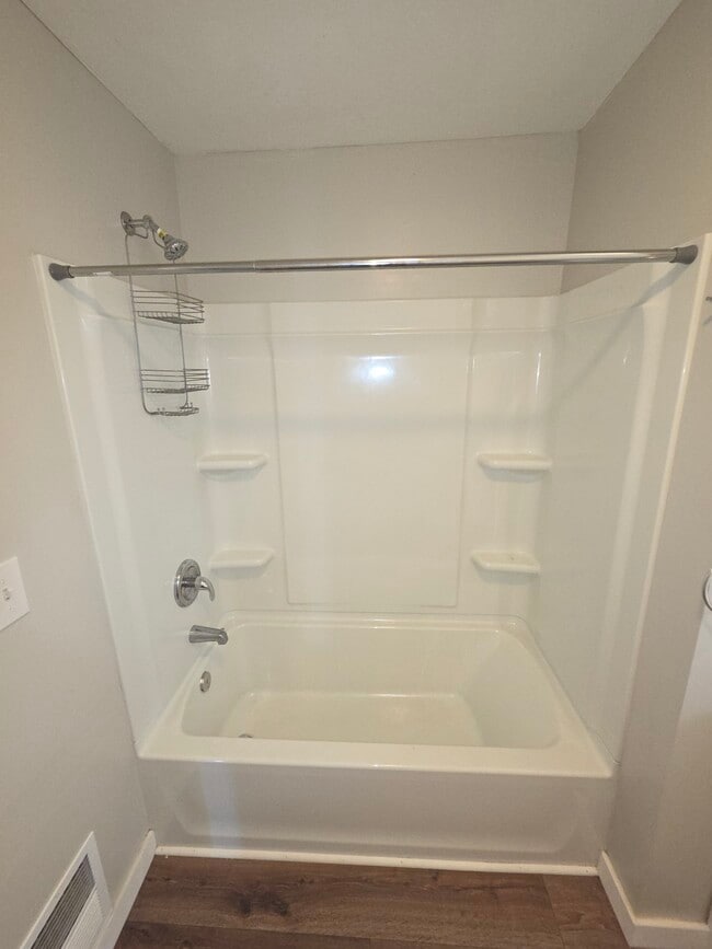 Bathroom - 340 Virginia Ave Unit 2