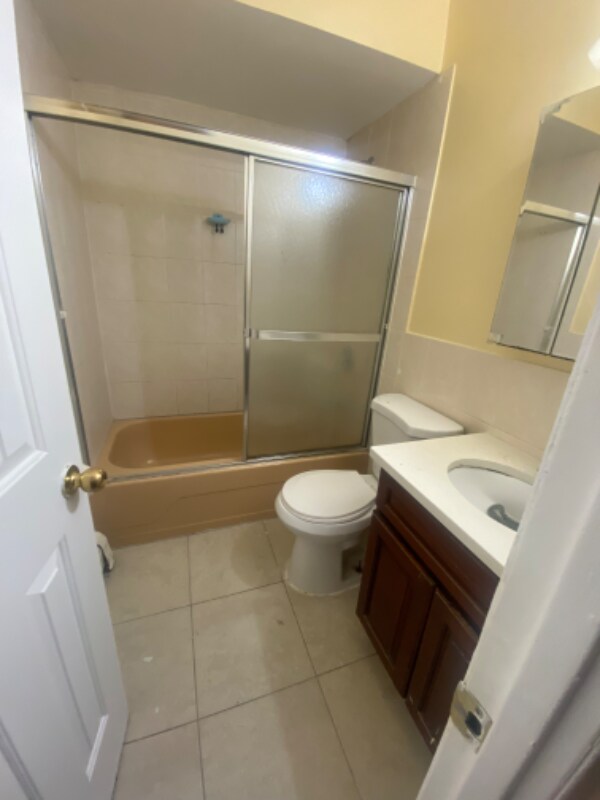 Photo - 58-15 74th St Unit 1