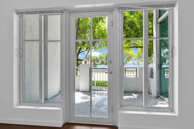 Photo - 300 S Australian Ave Unit 125