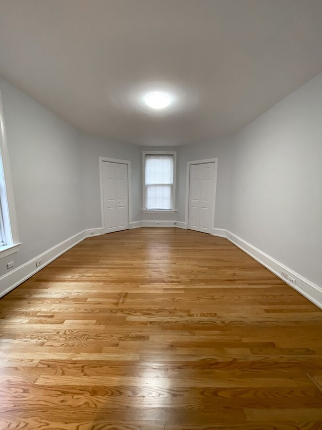 Photo - 1701-3 Spruce St Apartment Unit 3R