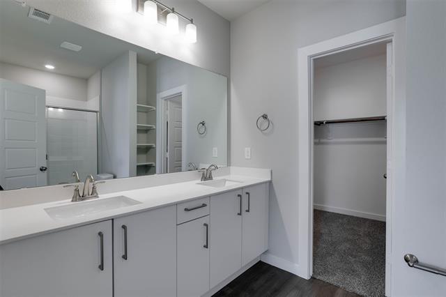 Photo - 704 Wheatfield Dr