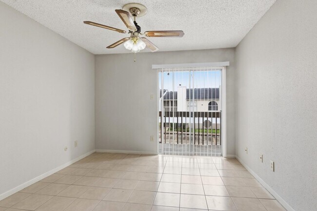 Photo - 3919 Fairmont Pkwy Unit 148