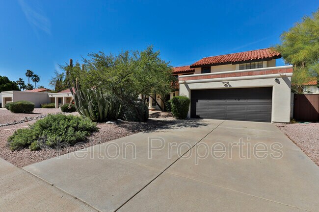 Photo - 2708 E Leonora St