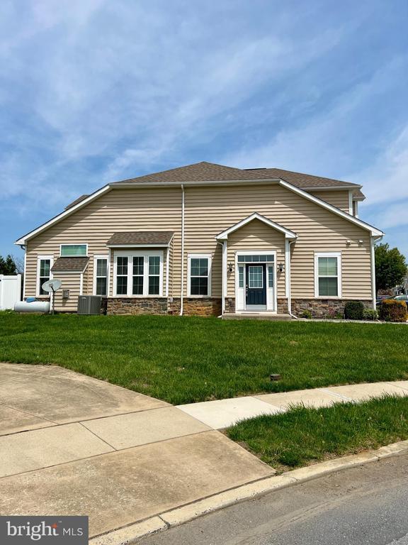 Photo - 20118 O'Neals Pl Townhome