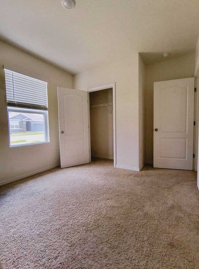 Photo - 1065 Cambridge Dr