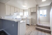 2 habitaciones, 2 baños - 900 pies cuadrados - Cocina y comedor