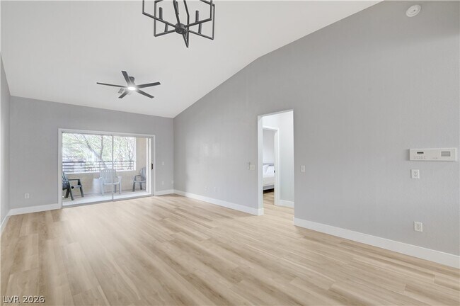 Photo - 673 Peachy Canyon Cir Unit 203