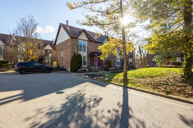 Photo - 2428 Grandview Ave Townhome