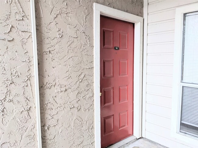 Photo - 10855 Meadowglen Ln