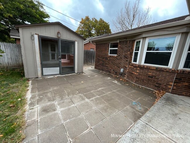 Photo - 6712 Gainsborough Rd