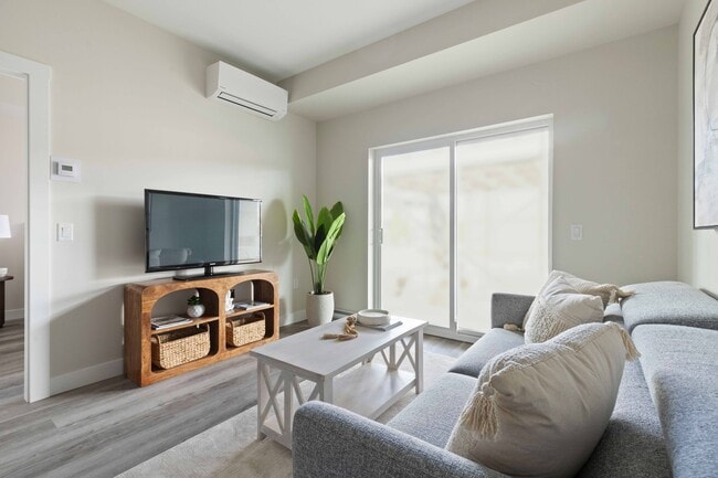 Photo - The Rise Apartment Homes