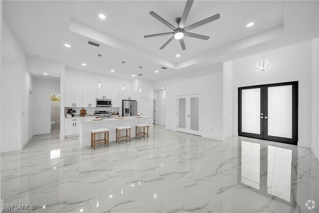 Building Photo - 1009 El Dorado Blvd N Rental