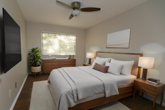 Photo - Downtown 2 BR / 1.5 BR Spacious Condo w/ G...