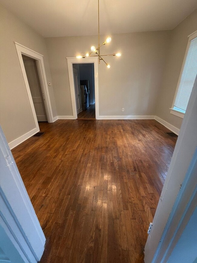 150 Crescent Ave Unit 150 Crescent Ave B