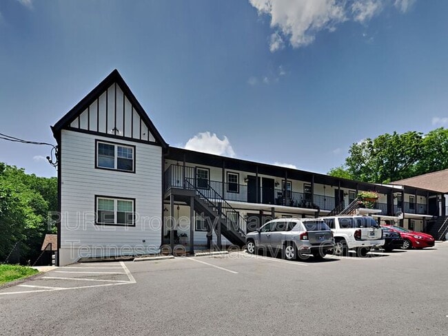 Photo - 517 Veritas St Unit Apt. 8