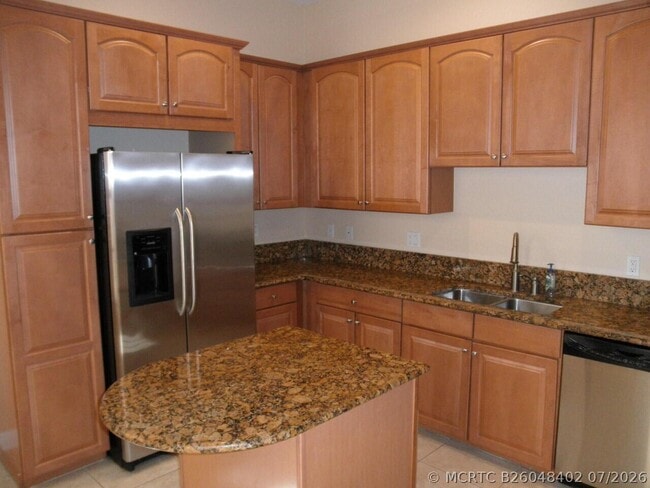 Photo - 810 NW 82nd Pl