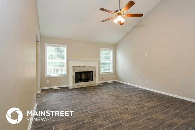 Photo - 4880 Wynford Ln